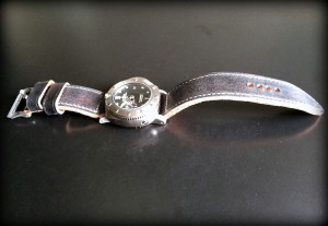 panerai-364-bracelet-montre-ammo-noir