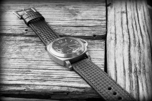 bracelet-montre-carbone-banks-5