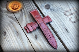 panerai-bracelet-montre-vanuatu-rouge-1