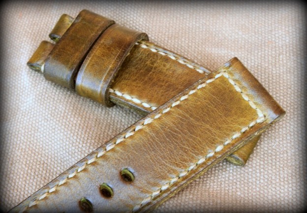 bracelet montre kaki modèle Windley Key