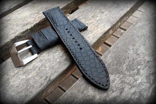 bracelet montre alligator vanuatu noir